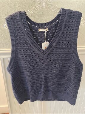 NWT Marine Layer Navy Openwork V‑Neck Sweater Vest